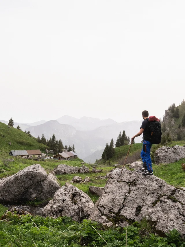 Randonnée Bivouac au Lac De Tavaneuse