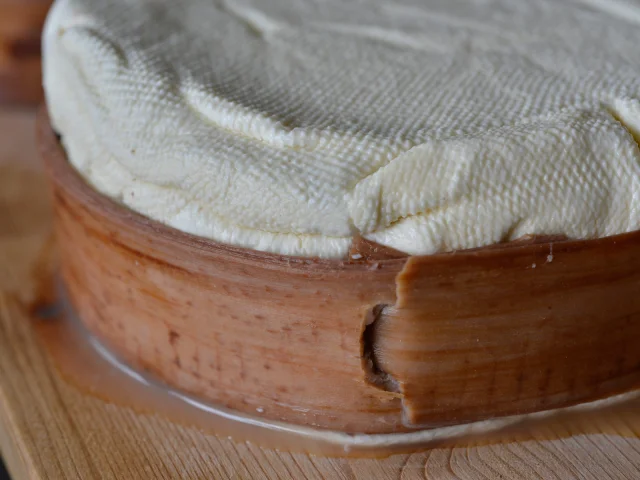 Vacherin Fabrication 299® Patrick Brault